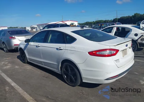 2016 Ford Fusion Se z USA, uszkodzony, nr VIN 3FA6P0H71GR135978